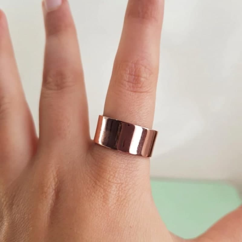 anillo lizo